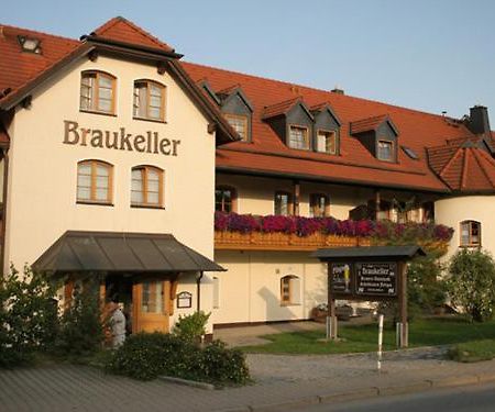 Landgasthof - Braukeller - Fattigau Oberkotzau Экстерьер фото